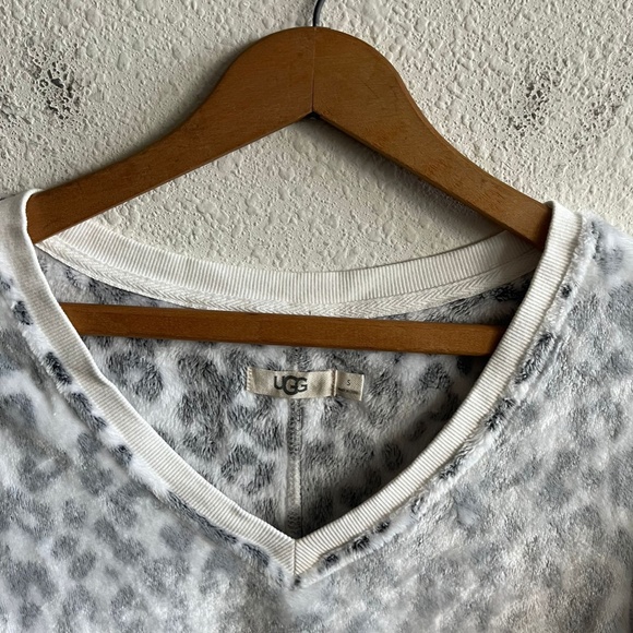 Ugg Women's Top Daisy Fleece Cotton Blend V-neck Long Sleeve Sweater Size S - Picture 8 of 13